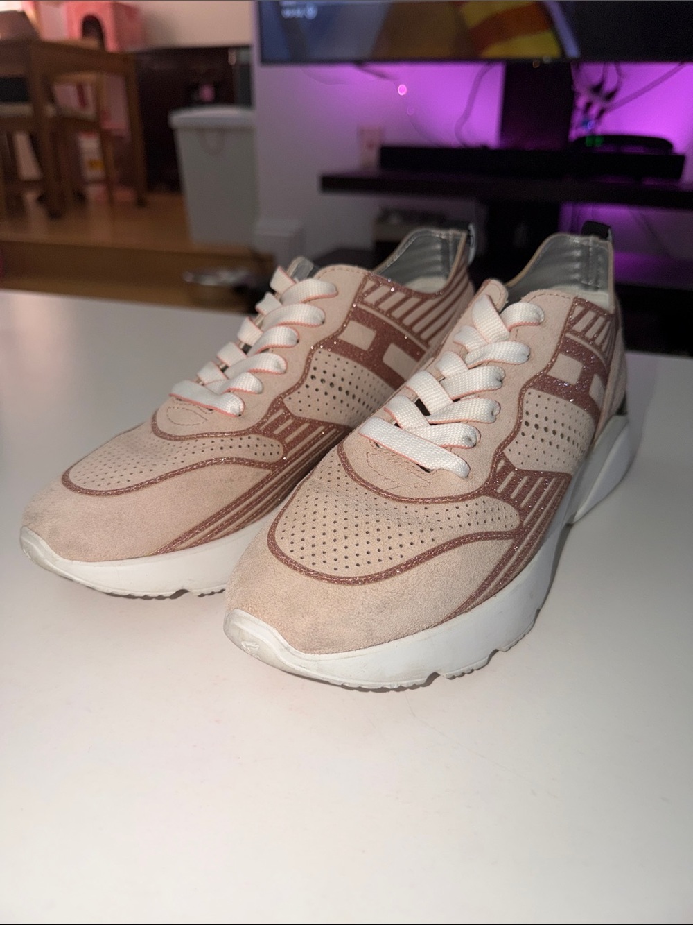 Hogan - Women’s Casual Athletic Sneakers in Blush Pink Sparkle